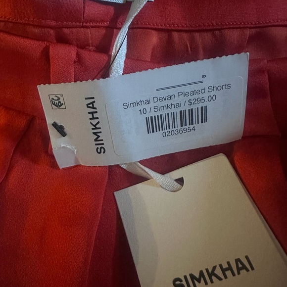 Simkhai
Devan pleated shorts - Picture 2 of 5